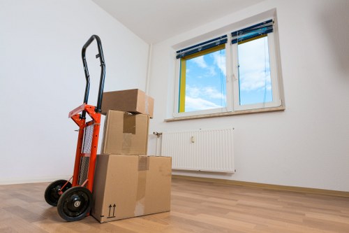 Cubic-yard storage quote for business items in Hackneywick